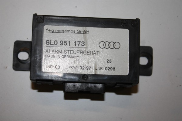 Audi/VW A3/A6/A8 Alarm-Steuergerät 8L0951173