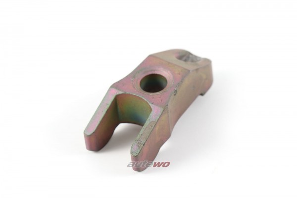 Audi/VW TDI 1.9-2.5l 1Z/AHU/AFN/AAT/AEL etc. Halter/Spannbügel Einspritzdüse 028