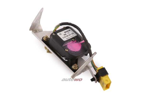 8D2820511B Audi A4/S4 B5 Stellmotor Klimanlage Defrosterklappe Rechtslenker