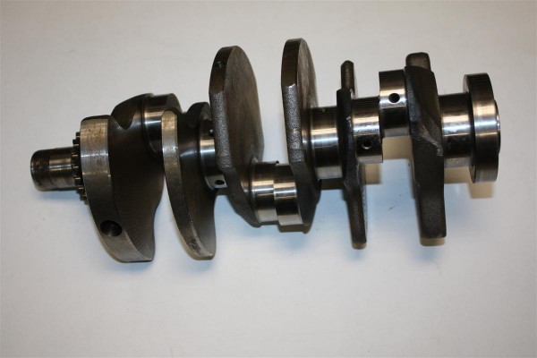 Audi A4 B5/8E/A6 4B 2.4l 165-170PS 6 Zyl. AGA/ALF/BDV Kurbelwelle 078105019N 128