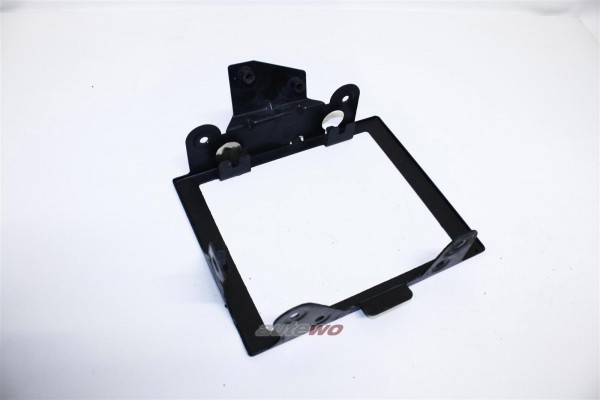 Audi A6 4B 2.5l Halter Ölkühler 4B0203519