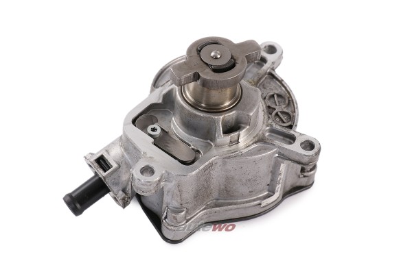 07K145100D Audi TTRS 8J/RS3 8P 2.5l TFSI original Unterdruckpumpe