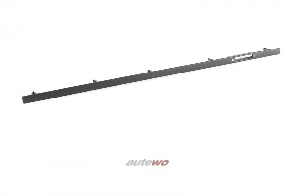 443853190A Audi 100 Typ 44 Zierleiste Armaturenbrett Rechts satinschwarz