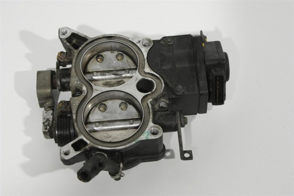 Audi V8 3.6l PT Drosselklappe Automatik 077133063P
