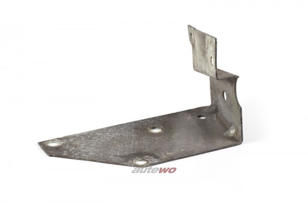 Audi 100/200 Typ 44 Halter Unterdruckpumpe Tempomat 447907347